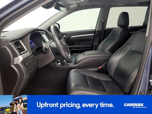 Blue 2019 Toyota Highlander XLE