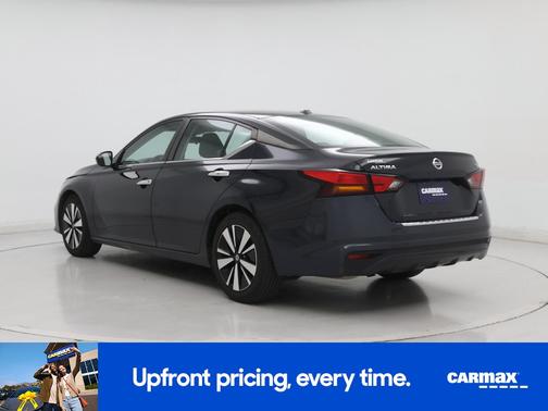 2022 Nissan Altima SV