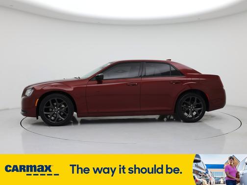 2023 Chrysler 300 Touring