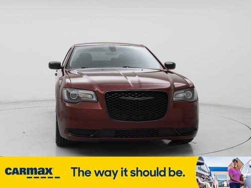 2023 Chrysler 300 Touring