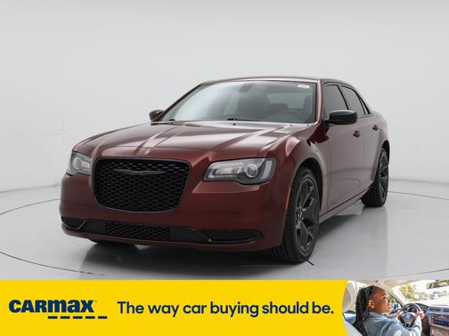 2023 Chrysler 300 Touring