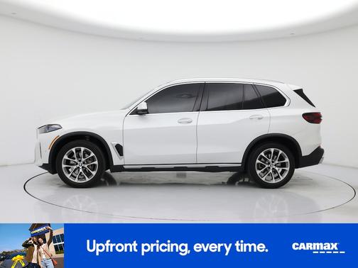 White 2025 BMW X5 xDrive40i