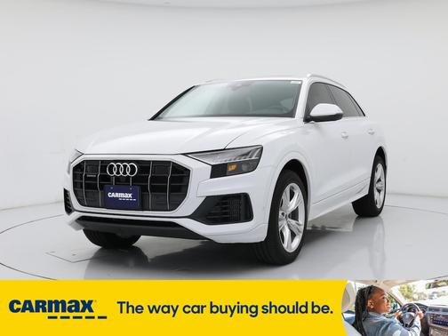 2023 Audi Q8 Premium