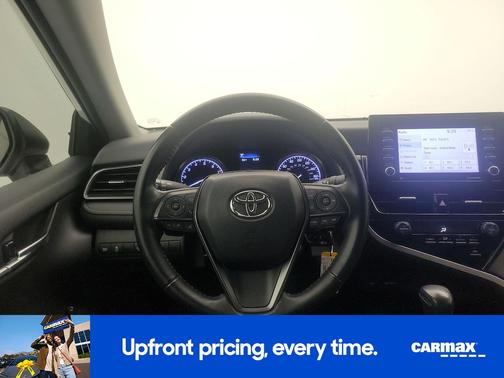 White 2021 Toyota Camry SE