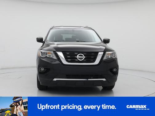 2019 Nissan Pathfinder SV