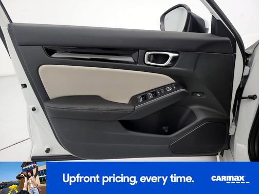 White 2024 Honda Civic Touring
