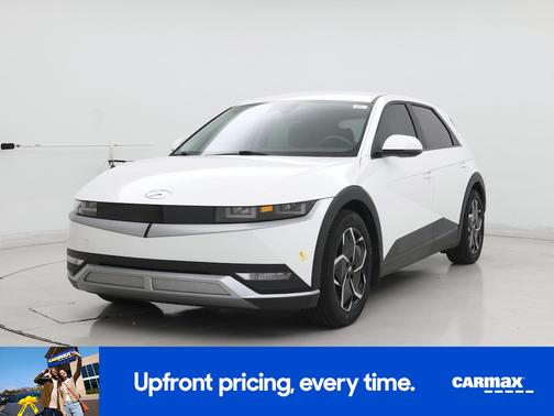 White 2022 Hyundai IONIQ 5 SE Standard Range