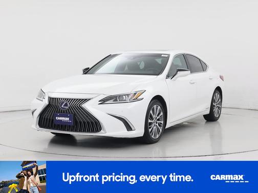 2020 Lexus ES 300h 