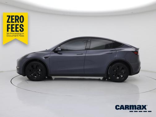Gray 2023 Tesla Model Y Long Range