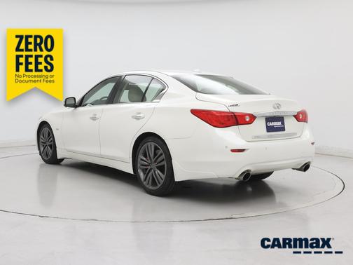 White 2017 INFINITI Q50 Premium
