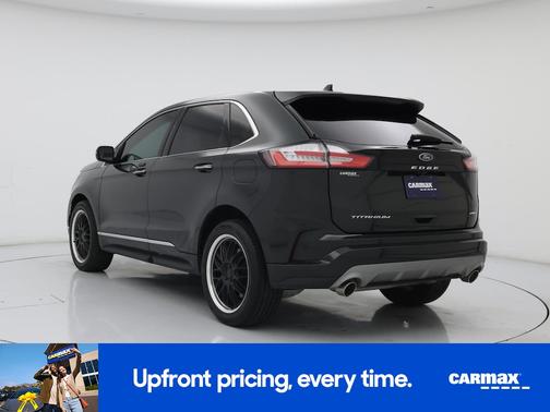 Green 2024 Ford Edge Titanium