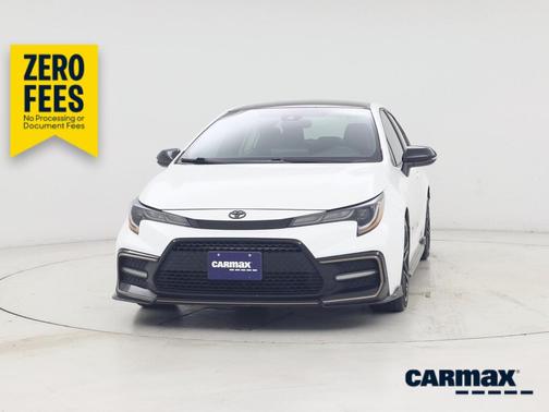 White 2023 Toyota Corolla SE