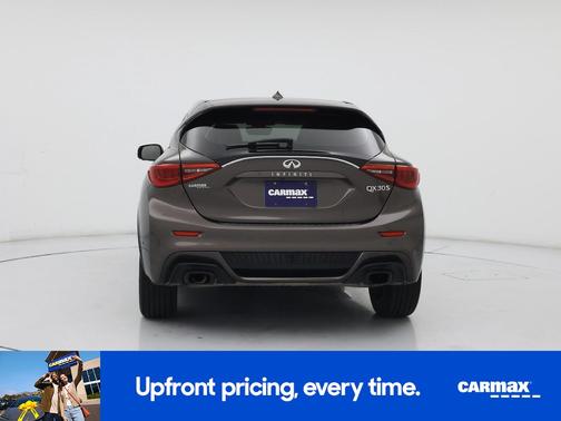 Gray 2017 INFINITI QX30 Sport