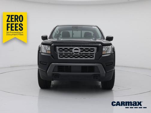 Black 2022 Nissan Frontier SV