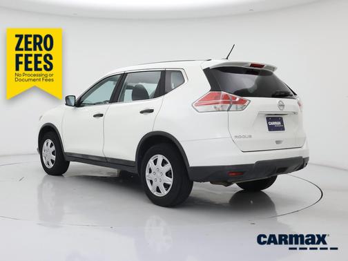 White 2016 Nissan Rogue S
