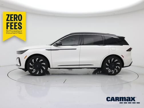 White 2024 Lincoln Nautilus Black Label