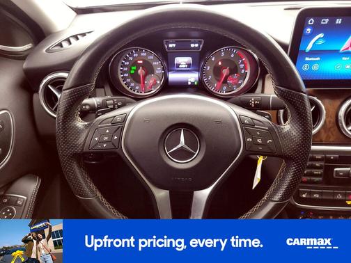 2015 Mercedes-Benz GLA-Class 