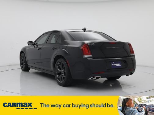 2023 Chrysler 300 Touring