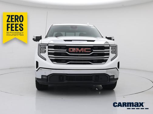 White 2024 GMC Sierra 1500 SLT