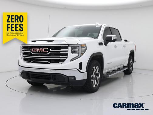 White 2024 GMC Sierra 1500 SLT