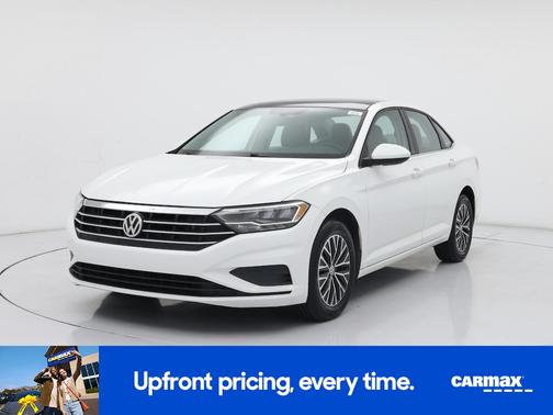White 2019 Volkswagen Jetta SE