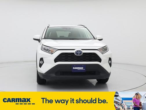2020 Toyota RAV4 Hybrid XLE