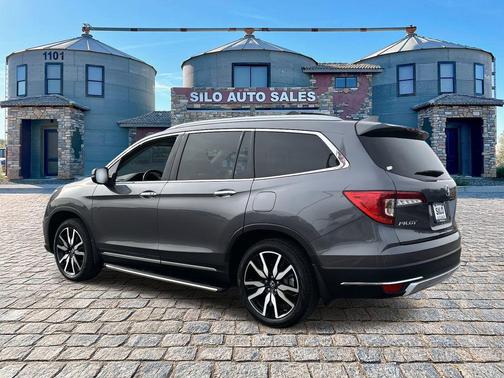 2019 Honda Pilot Touring 8-Passenger