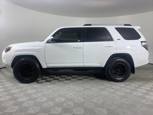 2020 Toyota 4Runner SR5
