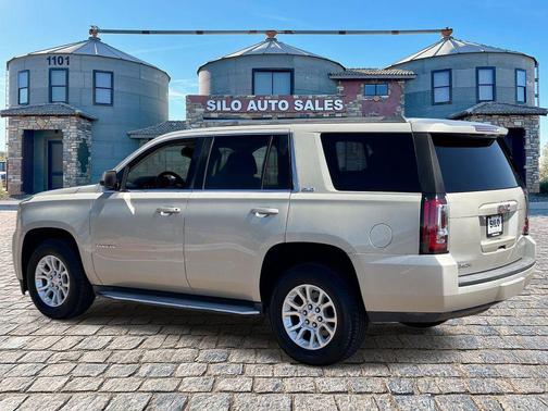 Champagne Silver Metallic 2015 GMC Yukon SLE