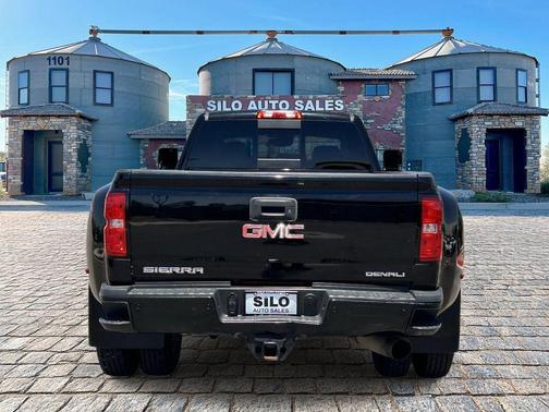 Onyx Black 2018 GMC Sierra 3500 Denali