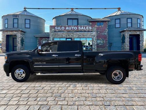 Onyx Black 2018 GMC Sierra 3500 Denali