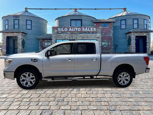 Brilliant Silver Metallic 2019 Nissan Titan XD SV