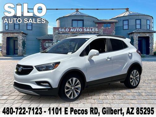Summit White 2017 Buick Encore Preferred II
