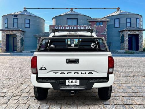 Super White 2018 Toyota Tacoma SR