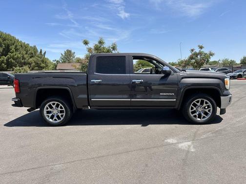 Iridium Metallic 2014 GMC Sierra 1500 SLT