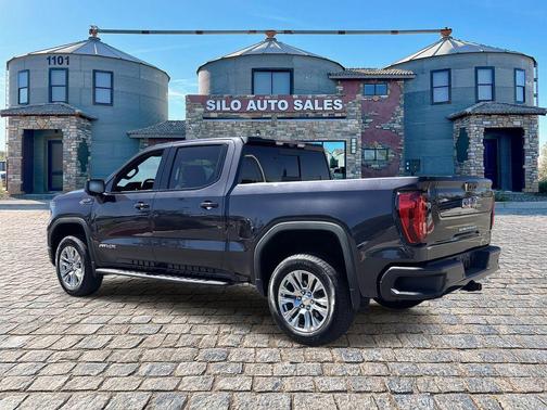 2022 GMC Sierra 1500 AT4X