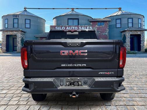 2022 GMC Sierra 1500 AT4X