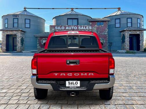 Barcelona Red Metallic 2017 Toyota Tacoma SR5