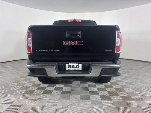 2020 GMC Canyon SLE