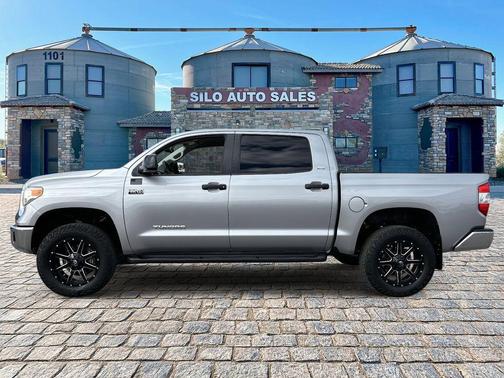 2015 Toyota Tundra SR5