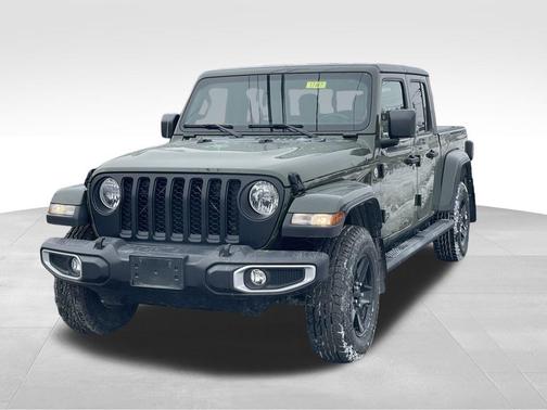 2021 Jeep Gladiator Sport