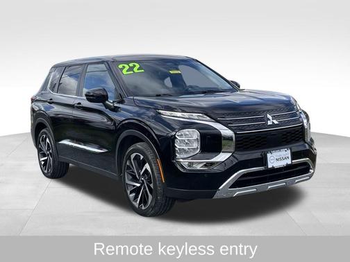 2022 Mitsubishi Outlander SE
