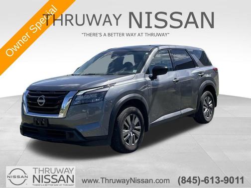 2024 Nissan Pathfinder S