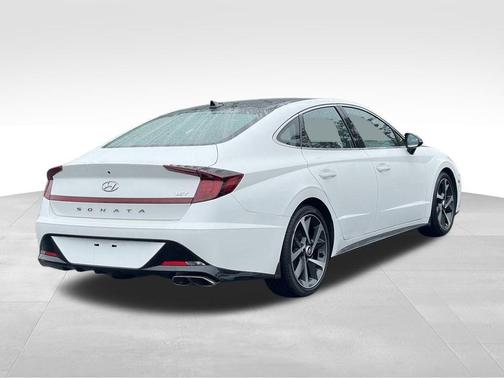 2022 Hyundai SONATA SEL Plus