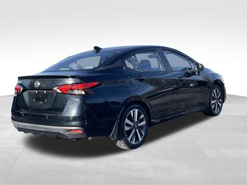 2020 Nissan Versa 1.6 SR