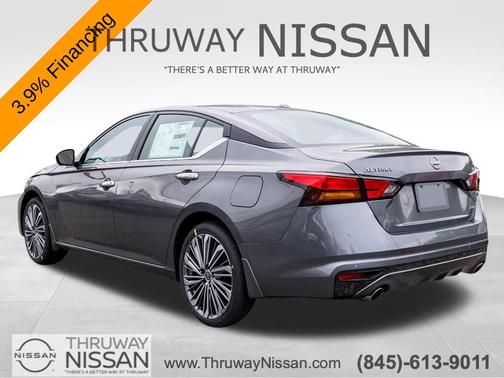 2025 Nissan Altima SL