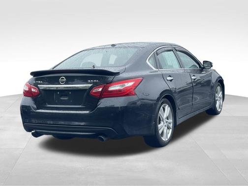 2017 Nissan Altima 3.5 SL