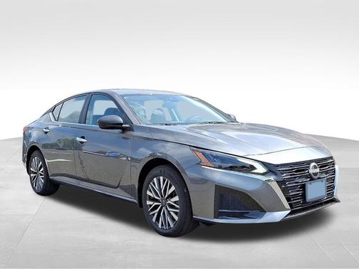 Gun Metallic 2026 Nissan Altima SV