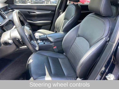 2022 INFINITI QX50 Luxe