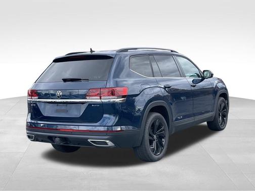2023 Volkswagen Atlas 3.6L SE w/Technology